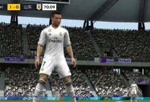 如何获得C罗在FIFA足球世界杯的支持？（探索C罗加入你的球队的秘诀和策略）