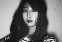 黑白滤镜下的摄影艺术（捕捉光影间的灵魂美感）