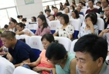 高一鸣校长的卓越管理之道（深度分析高一鸣校长的管理风格与成就）