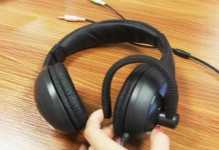 以头小耳机（探索音乐世界的新方式，实现个性化听觉享受）